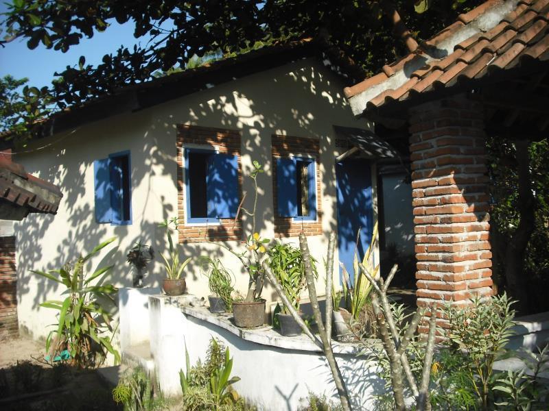La Casa Homestay Senggigi Esterno foto